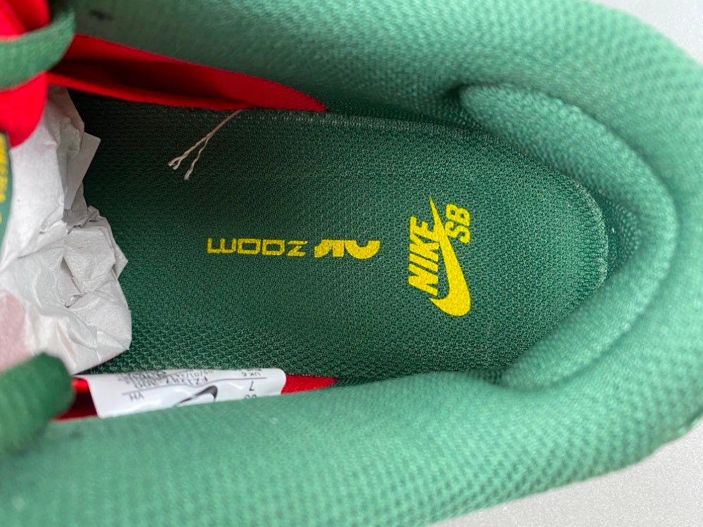 Dunk Low “Watermelon” – Dark Green/Red/White Limited Edition