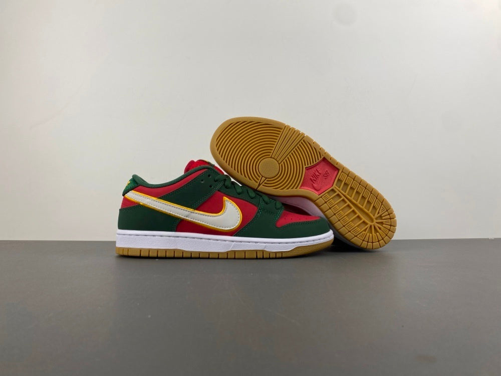Dunk Low “Watermelon” – Dark Green/Red/White Limited Edition