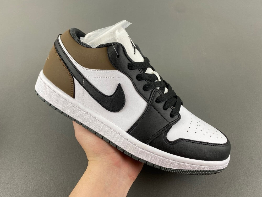 Retro Low Sneakers – White/Black/Brown Classic Edition