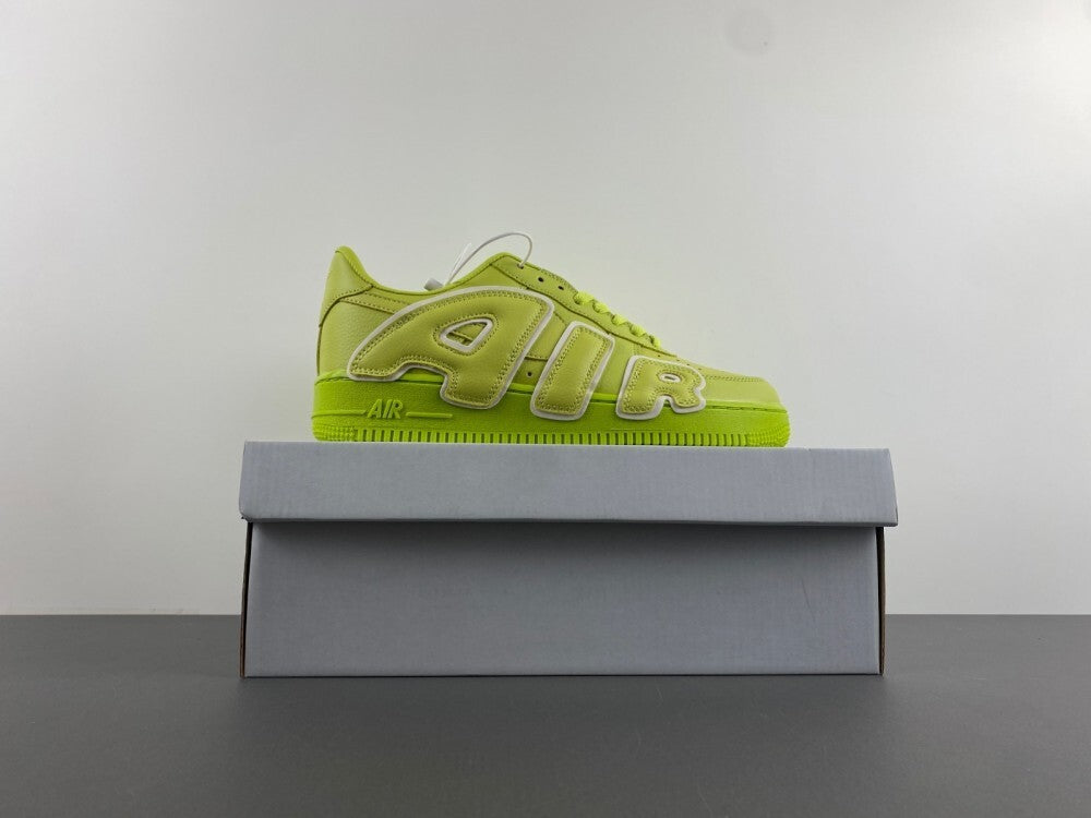 Chunky Neon Street Sneakers – Bold Green Edition